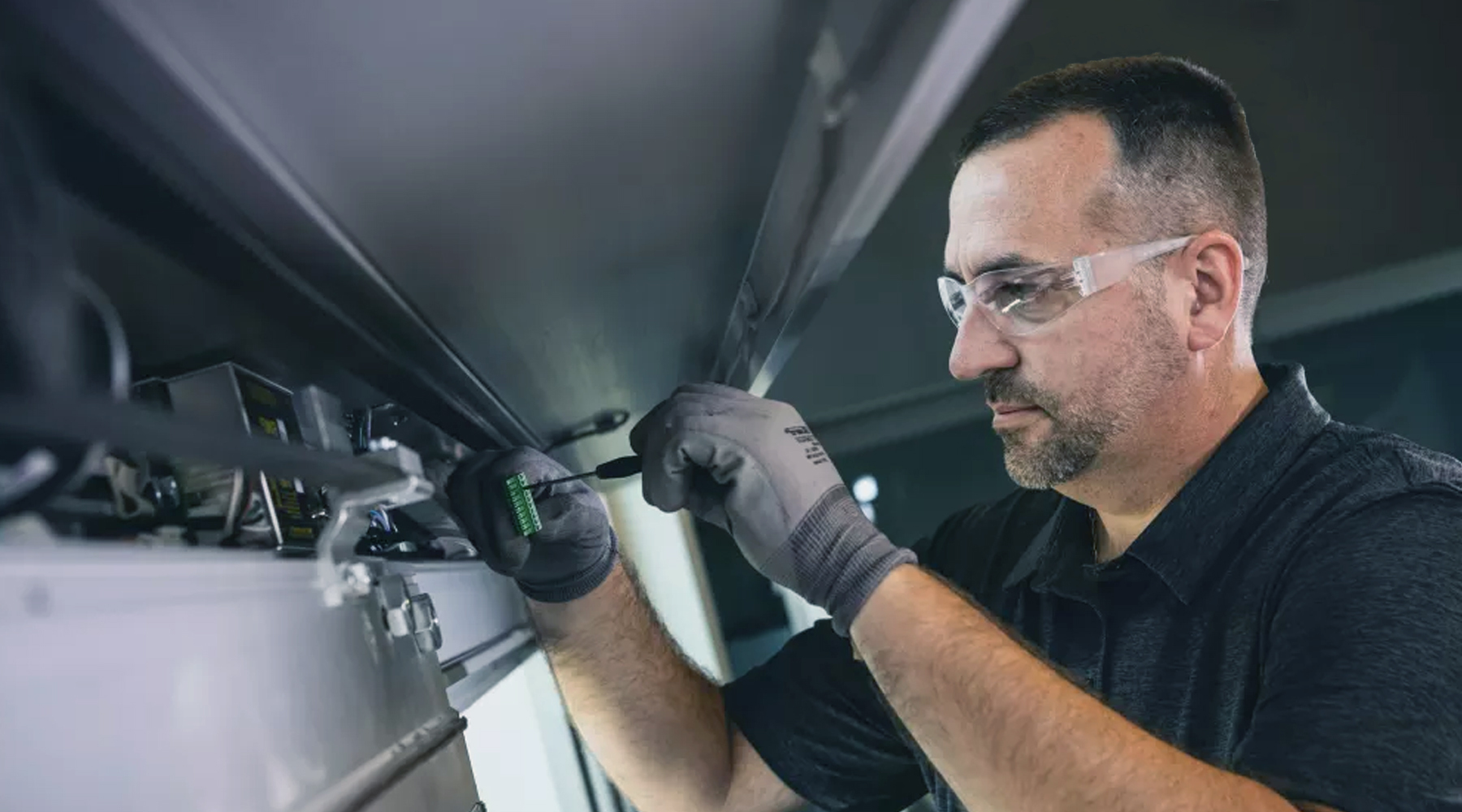 Smart Restrooms with Automatic Systems